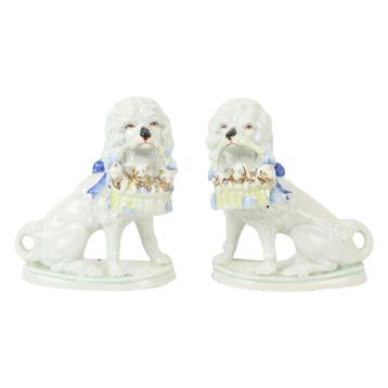 Koppel Honden Poedel Beelden Porselein 19de Eeuw Jugendstil beschikbaar voor biedingen