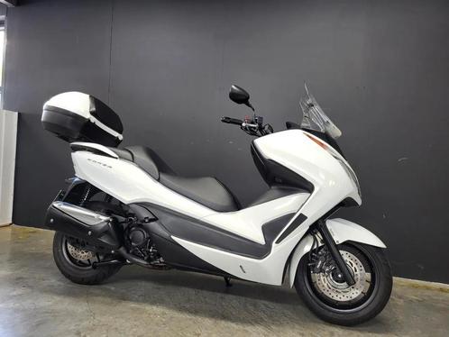 Honda Forza 300 (bj 2017), Motoren, Motoren | Honda, Bedrijf, Overig, 12 t/m 35 kW