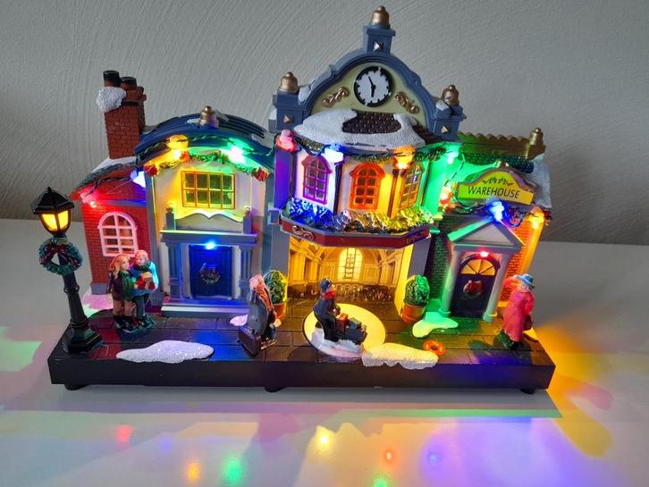 Kerst - winkelstraat met licht en muziek, Diversen, Kerst, Zo goed als nieuw, Ophalen of Verzenden