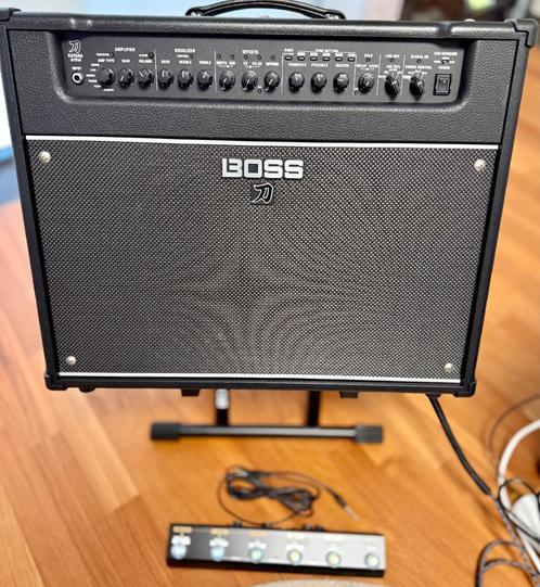 Boss Katana Artist Gen 3 + pedale GA-FC EX - comme neuf, Musique & Instruments, Amplis | Basse & Guitare, Comme neuf, Guitare