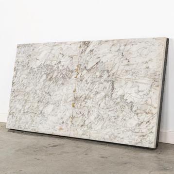 Bas Relief de José Vermeersch, Enlèvement ou Envoi