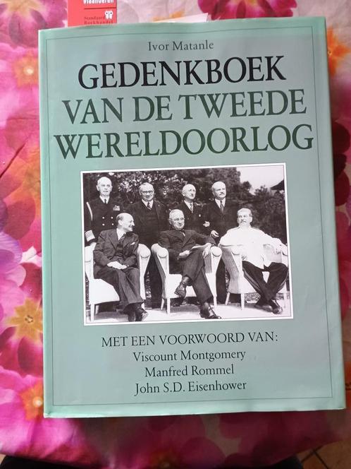 Gedenkboek van de Tweede Wereldoorlog, Livres, Guerre & Militaire, Comme neuf, Général, Deuxième Guerre mondiale, Enlèvement ou Envoi