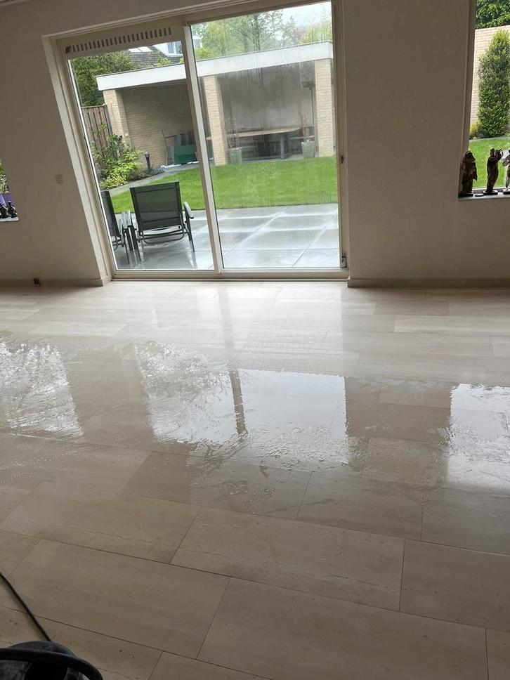 Travertin jura perlato  POLIJSTEN, Antiek en Kunst, Curiosa en Brocante, Ophalen of Verzenden