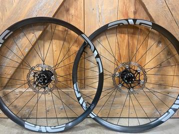EnvE M6 / Chris King wielset beschikbaar voor biedingen