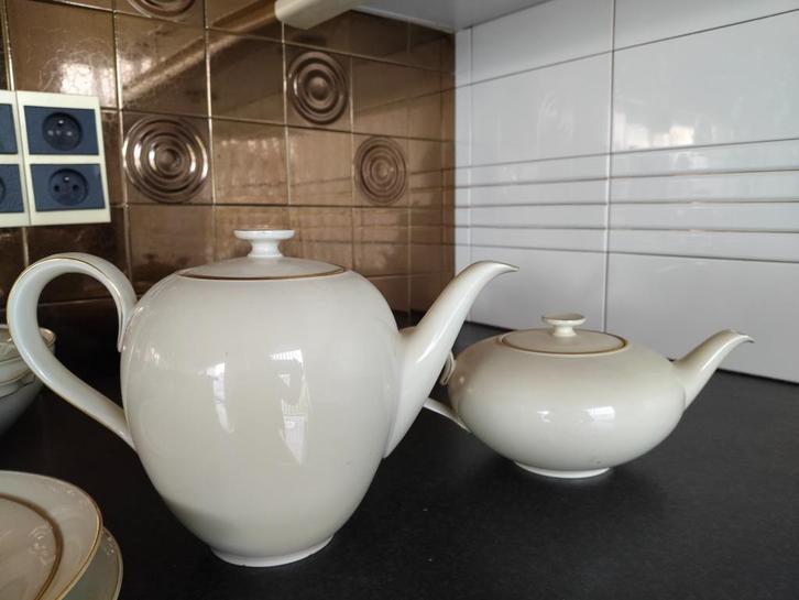 Heinrich Anmut porseleinservies, ongeveer 50 stuks, filet ot, Antiek en Kunst, Antiek | Porselein, Ophalen