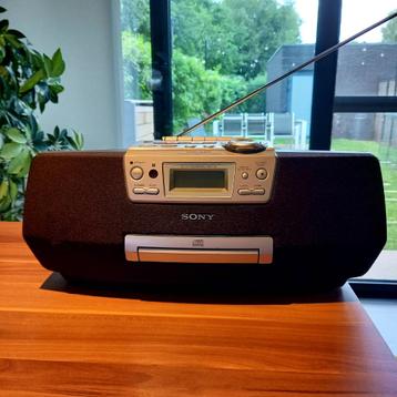 Radio CD Casette speler recorder beschikbaar voor biedingen