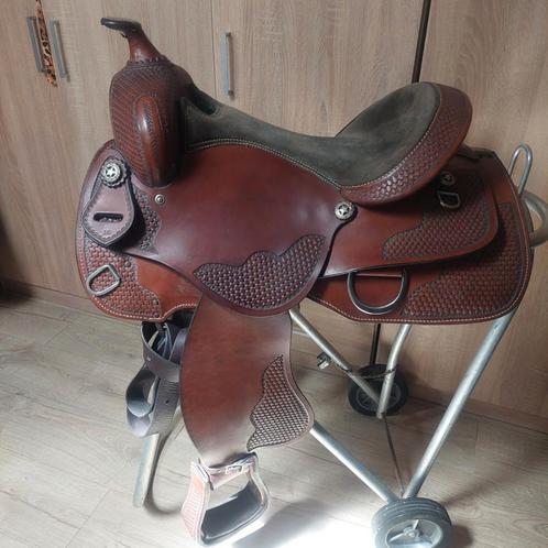 Mooi zgan Westernzadel 16", Dieren en Toebehoren, Paarden en Pony's | Zadels, Zo goed als nieuw, Ophalen
