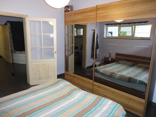 Grote houten kleerkast met spiegels, Huis en Inrichting, Kasten | Kleerkasten, Gebruikt, 200 cm of meer, 200 cm of meer, 50 tot 75 cm