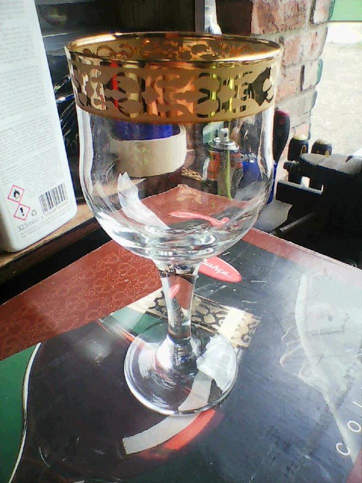 WIJN GLAEN SET AFHALING LEES BESCHRIJVING, Huis en Inrichting, Keuken | Servies, Zo goed als nieuw, Glas of Glazen, Overige stijlen