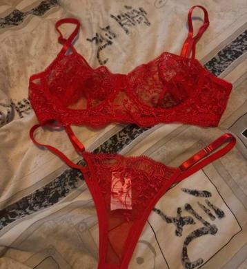 Lingerie beschikbaar voor biedingen