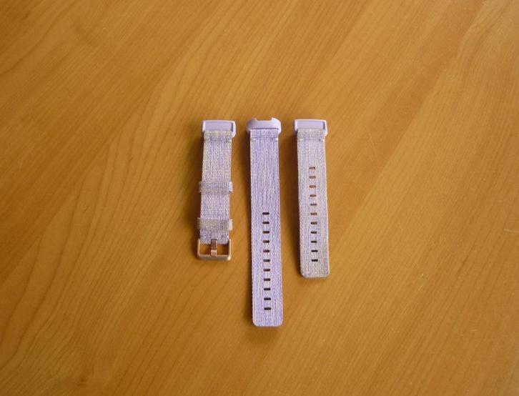Paars textielen Fitbit horlogebandje 18 mm 23 mm, Handtassen en Accessoires, Sporthorloges, Paars, Ophalen of Verzenden