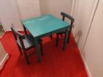 Table avec 2 chaises pour enfants, Enfants & Bébés, Chambre d'enfant | Tables & Chaises, Enlèvement, Utilisé, Table(s) et Chaise(s)