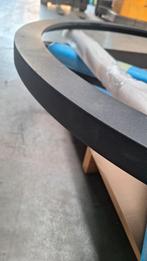 Deksel waterput om glas in te leggen diam 107 cm ., Ophalen