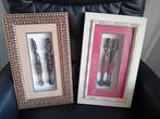Afrikaanse kunst in sierlijke houten kader / Nieuwstaat, Antiek en Kunst, Kunst | Beelden en Houtsnijwerken, Ophalen of Verzenden