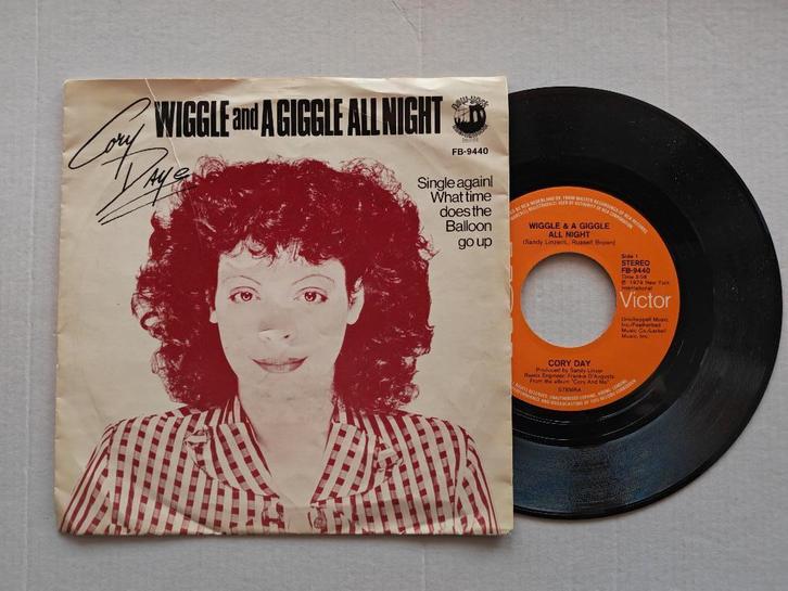 CORY DAYE - Wiggle & a giggle all night (45t), CD & DVD, Vinyles Singles, Comme neuf, Single, Pop, 7 pouces, Enlèvement ou Envoi