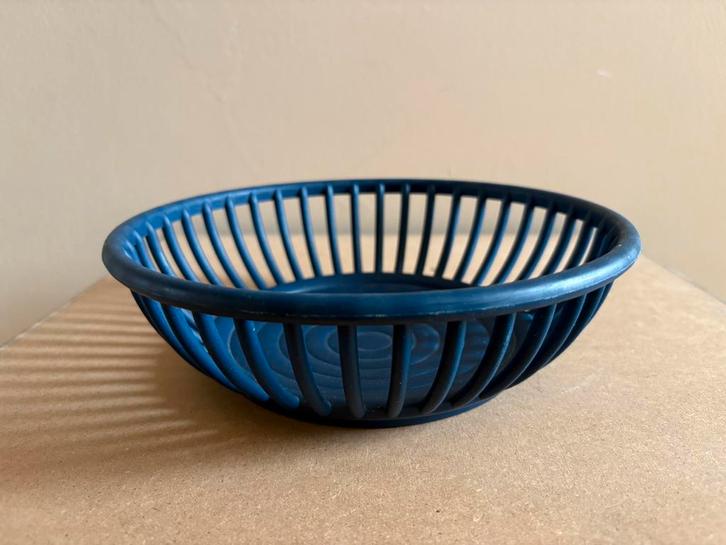 Alessi  blauwe broodmand  Enzo Mari, Antiek en Kunst, Kunst | Designobjecten, Ophalen of Verzenden