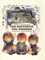 boek:Een koffertje vol dromen/Gaatjes in/Mariette & Jaklien, Boeken, Ophalen of Verzenden, Fictie algemeen, Voorleesboek