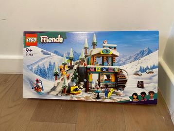 LEGO Friends Vakantie skipiste en café 41756 beschikbaar voor biedingen