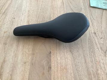 Koga gravel/mtb zadel beschikbaar voor biedingen
