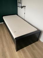 Bed 90 x 200 cm • Zwart • Merk Woood (Dennis), Huis en Inrichting, Gebruikt, 90 cm, Eenpersoons, Zwart