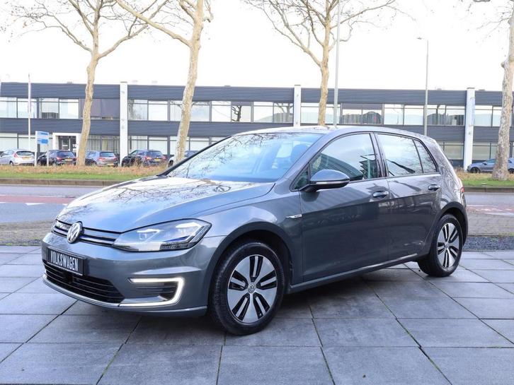 Volkswagen E-Golf, bwj 2020, 136pk, 1 jaar garantie, Auto's, Volkswagen, Bedrijf, Golf, ABS, Achteruitrijcamera, Adaptive Cruise Control