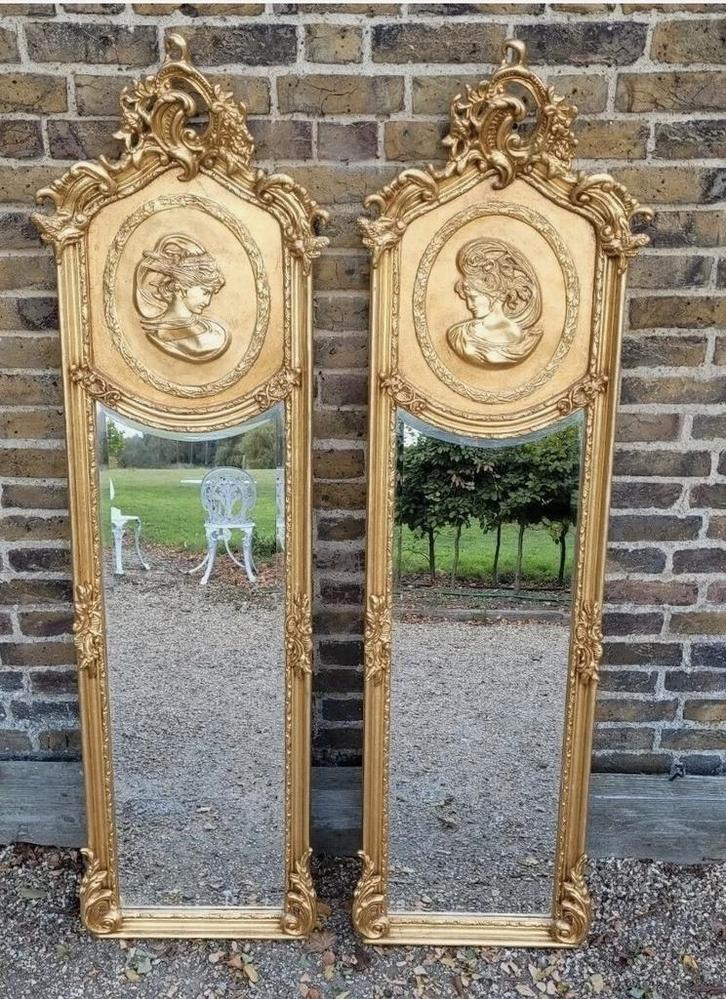 Set Elegante passpiegels met een gedetailleerd amulet, Antiquités & Art, Antiquités | Miroirs, Enlèvement