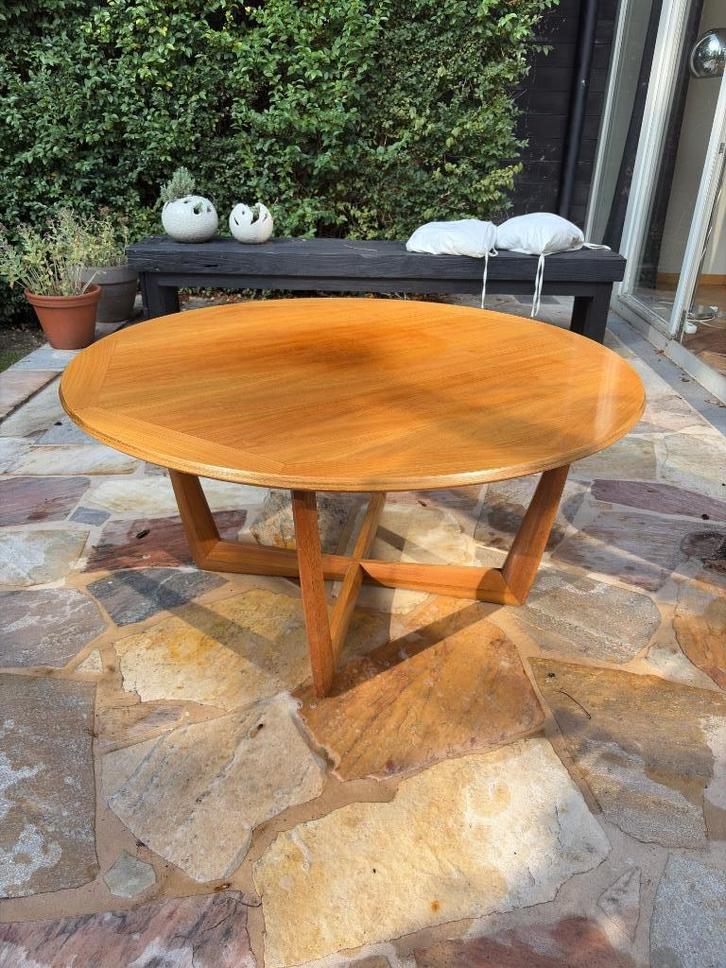 Design Kondor Möbel salontafel met kruisvoet, Duitsland 1970, Huis en Inrichting, Tafels | Salontafels, Gebruikt, 50 tot 75 cm