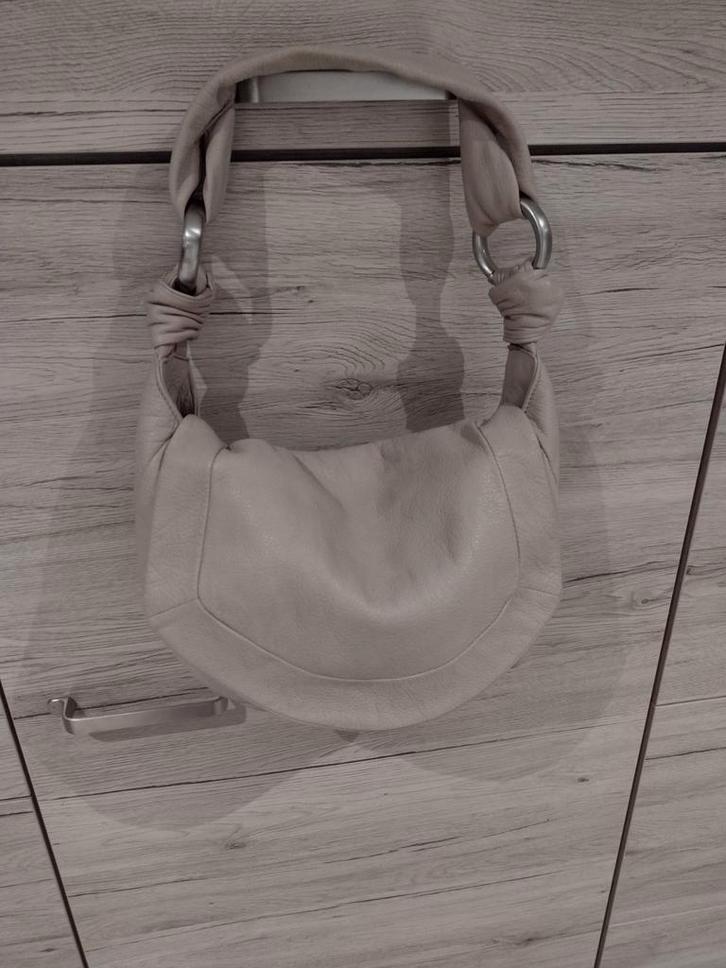 Beige Lupo handtas, Handtassen en Accessoires, Tassen | Damestassen, Zo goed als nieuw, Schoudertasje, Beige, Ophalen of Verzenden