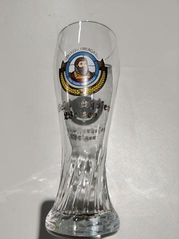 Bierglas van  beschikbaar voor biedingen