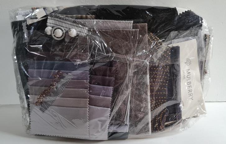 Handwerk Hobby luxe designers stofrest oa Mulberry metal, Hobby en Vrije tijd, Stoffen en Lappen, Nieuw, Katoen, Zwart, Ophalen of Verzenden