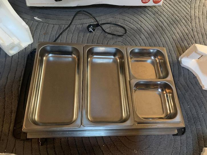 Buffetwarmer, Huis en Inrichting, Keuken | Potten en Pannen, Zo goed als nieuw, Pannenset, Inox, Ophalen of Verzenden
