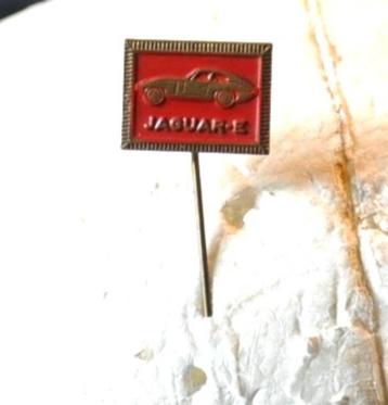 epinglette publicitaire jaguar-e beschikbaar voor biedingen