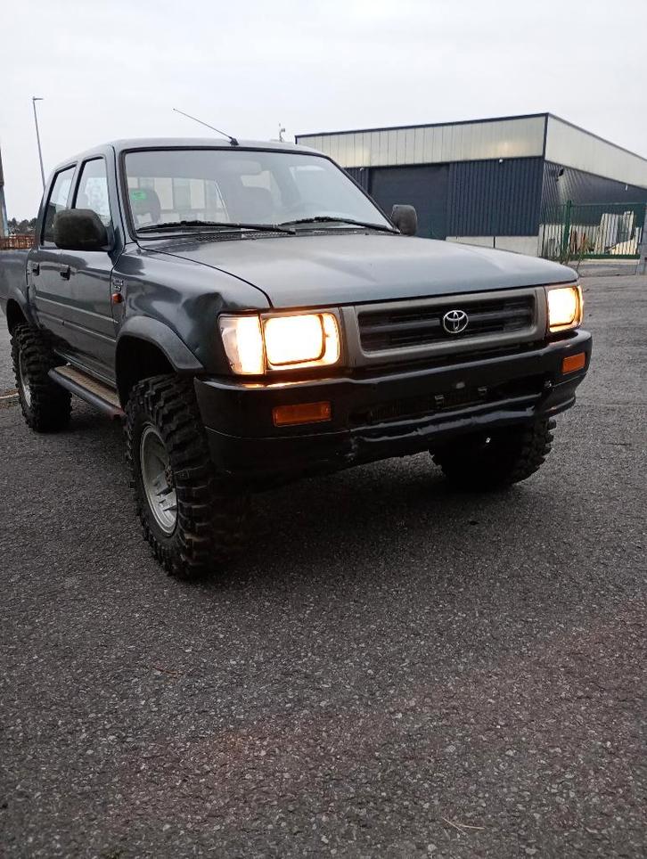 Camionnette Toyota Hilux 2.4d - 4x4 *1993, Autos, Toyota, Particulier, Hilux, 4x4, Enlèvement