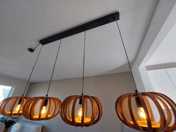 Prachtige hanglamp nieuw beschikbaar voor biedingen