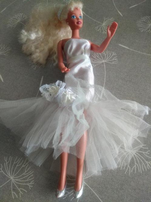 Barbie mariée 1966-1976 cheveux frisés, Collections, Poupées, Poupée, Enlèvement ou Envoi