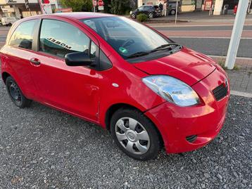 Toyota Yaris 1.0i, Autos, Particulier, Achat, Yaris