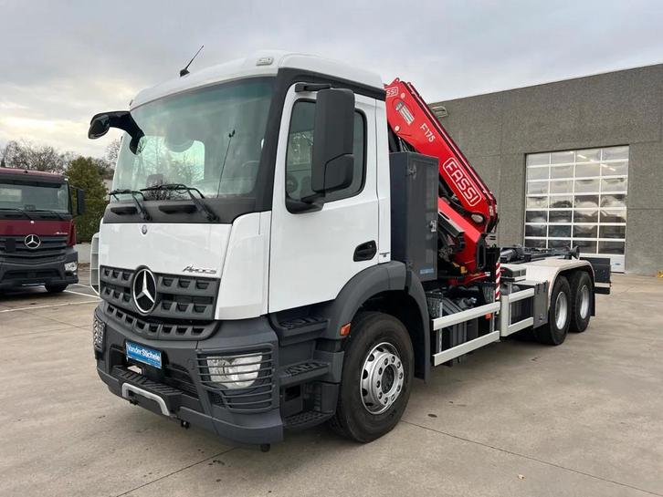 Mercedes-Benz Arocs 2636 - FASSI F175A & MULTILIFT LHAS26051, Autos, Camions, Entreprise, Air conditionné, Bluetooth, Ordinateur de bord
