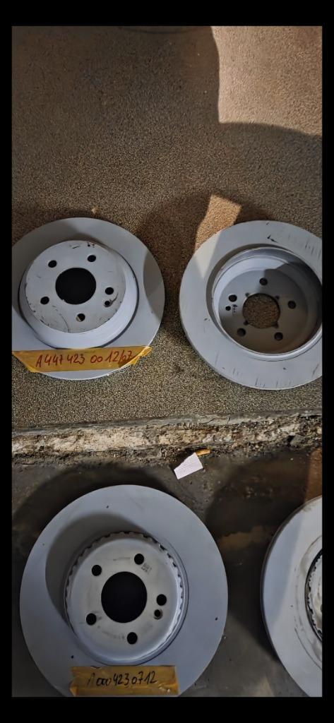 DISQUES DE FREIN ARRIÈRE MERCEDES VITO VIANO NEUFS, Auto-onderdelen, Remmen en Aandrijving, Mercedes-Benz, Nieuw, Ophalen