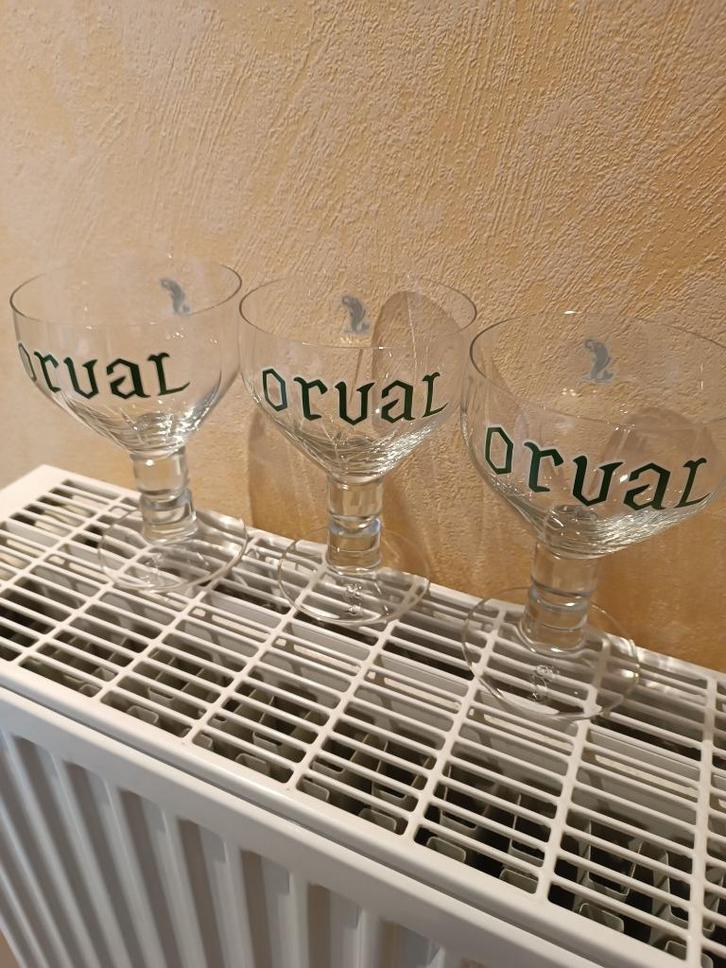 A vendre 3 verres orval vert, Verzamelen, Glas en Drinkglazen, Nieuw, Bierglas, Ophalen