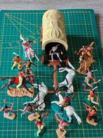 Set van Timpo Toys figuren 14 Indianen 1 cowboy 1 kar., Ophalen of Verzenden, Zo goed als nieuw