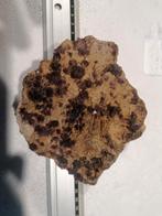 Fluorite, fluorite, fluor, Berbes, Espagne, 1580 grammes sur, Collections, Minéraux & Fossiles, Enlèvement ou Envoi