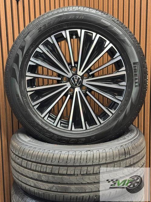 18" Vw Tiguan NAPOLI Bologna catania 235 55 NIEUW BTW OEM, Autos : Pièces & Accessoires, Pneus & Jantes, Pneus et Jantes, Pneus hiver