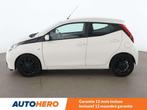 Toyota Aygo 1.0-VVT-i X-Play (bj 2019, automaat), Auto's, Toyota, Stof, Gebruikt, Euro 6, 72 pk