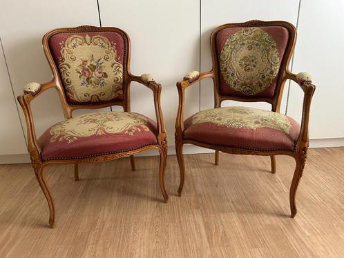 2 antieken sierstoelen, met kruissteek, Antiek en Kunst, Antiek | Meubels | Stoelen en Sofa's, Ophalen