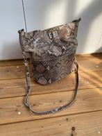 Vera Pelle Cross body handtas | Slangenprint, Handtassen en Accessoires, Tassen | Damestassen, Ophalen of Verzenden, Zo goed als nieuw