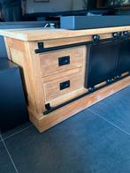Tv meubel in teak met smeedijzer, Huis en Inrichting, Kasten |Televisiemeubels, Ophalen, Zo goed als nieuw