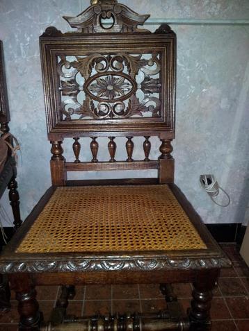 stoelen antiek beschikbaar voor biedingen