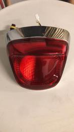 Feu arrière d'origine Vespa Primavera, Sprint Elettrica, Vélos & Vélomoteurs, Enlèvement ou Envoi, Neuf, Vespa