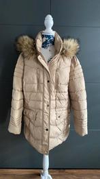 Beige winterjas maat 48, Kleding | Dames, Ophalen of Verzenden, Zo goed als nieuw, Maat 46/48 (XL) of groter, Beige