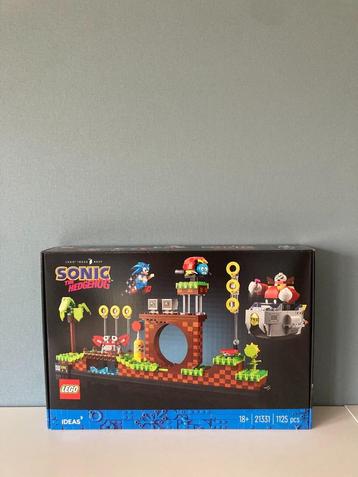 Lego 21331 - Sonic the Hedgehog™ – Green Hill Zone beschikbaar voor biedingen